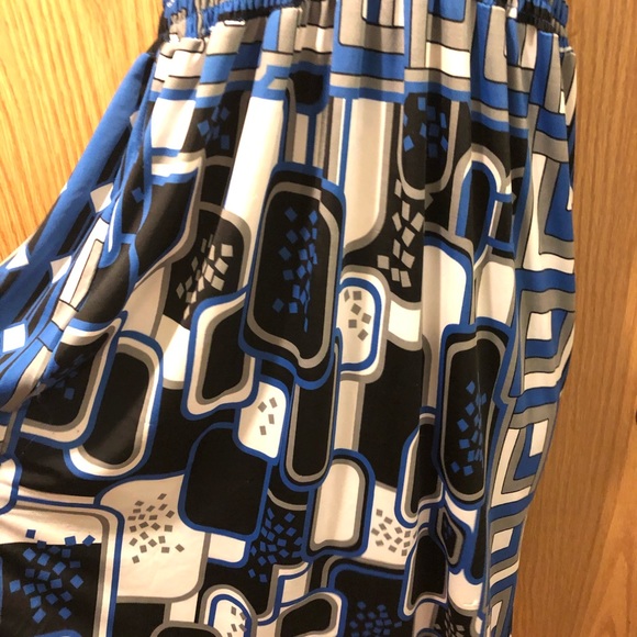 Summer Halter Dress - Picture 6 of 7